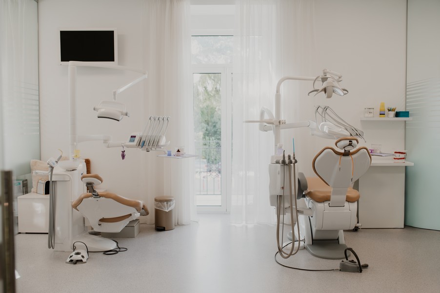 Moderna dentalna oprema